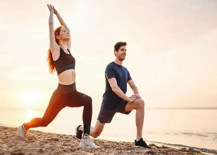 Single-story, Year-round *